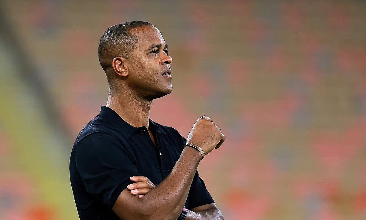 Sau Patrick Kluivert, LĐBĐ Indonesia vẫn muốn tuyển một HLV người Hà Lan khác