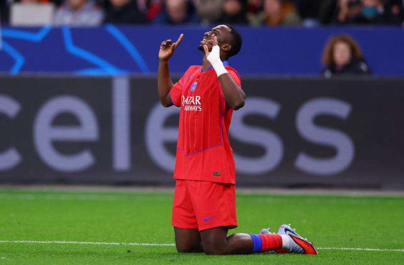 Leverkusen dau PSG anh 1