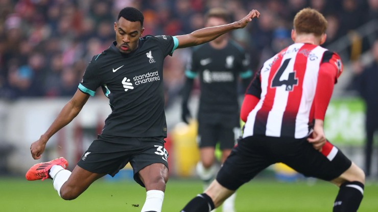 Brentford sẽ phải đối đầu với Liverpool 