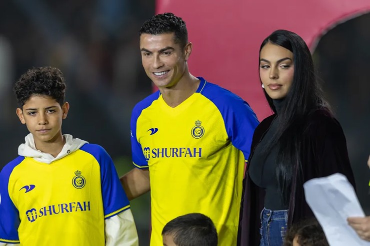 Georgina và Ronaldo đã bên nhau gần 9 năm và có với nhau 2 con chung