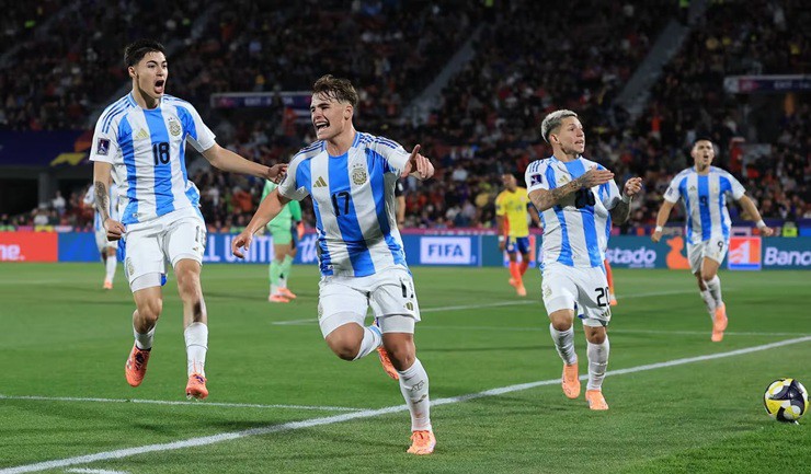 U20 Argentina vào chung kết với thành tích toàn thắng