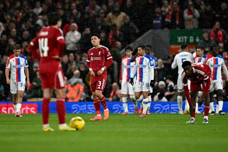 Liverpool vừa thua đậm Crystal Palace ở League Cup