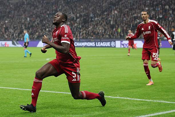 Konate và Ekitike mỗi người ghi 1 bàn để Liverpool ngược dòng ngay trong hiệp 1