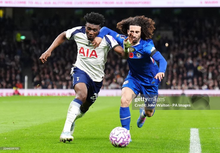 Tottenham tệ đến nỗi cả trận chỉ sút được 3 lần