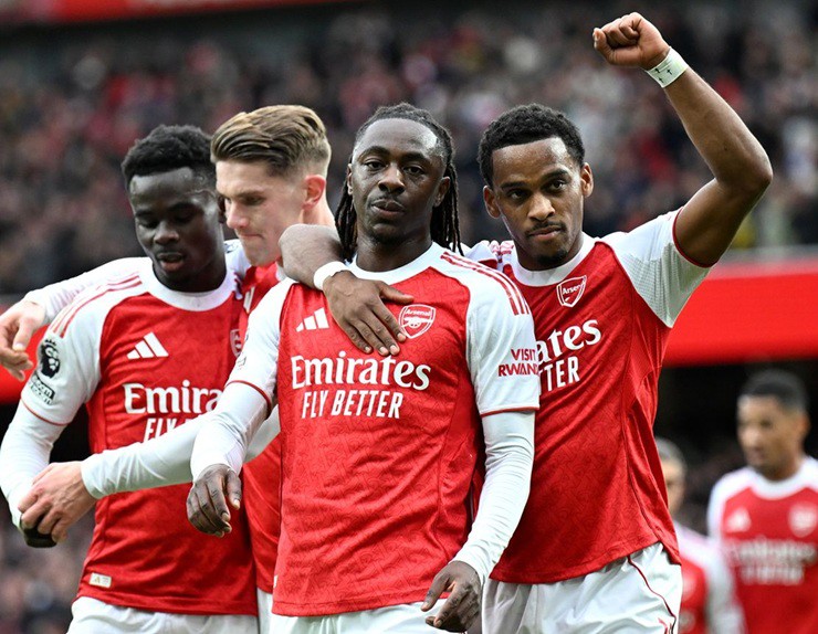 Quá khó để ngăn cản Arsenal thời điểm hiện tại