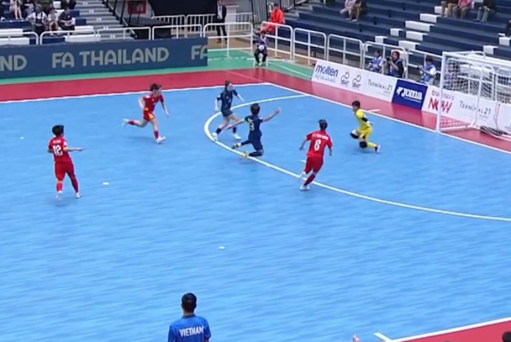 Thái Lan chơi hay hơn sau khi có bàn gỡ hòa