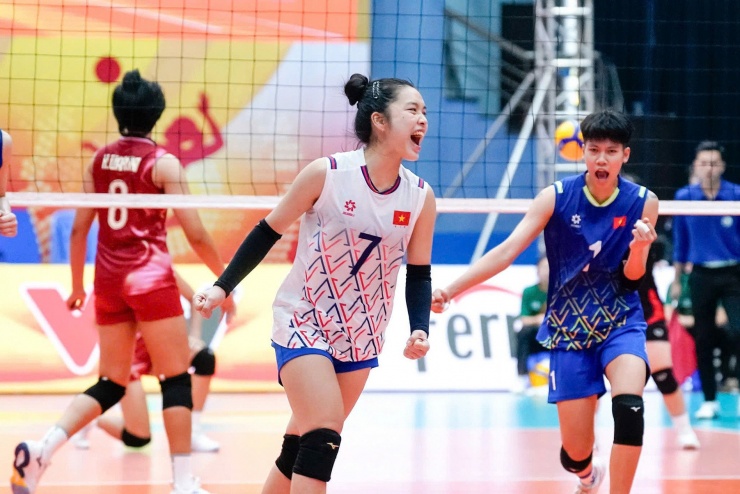 Chơi ở vị trí libero cho CLB Ngân hàng Công Thương và tuyển U21 quốc gia, Hà Kiều Vy sở hữu kỹ năng phòng thủ ấn tượng cùng phản xạ nhanh nhạy.