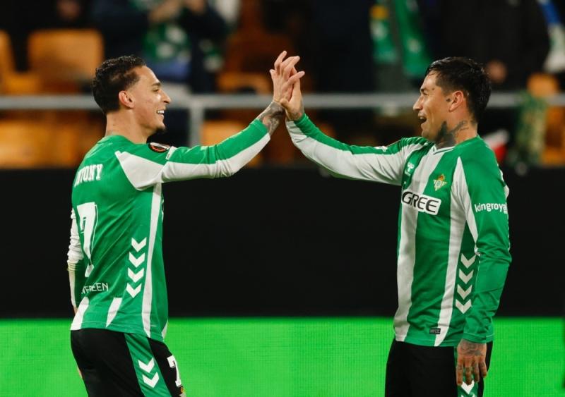 Betis anh 1