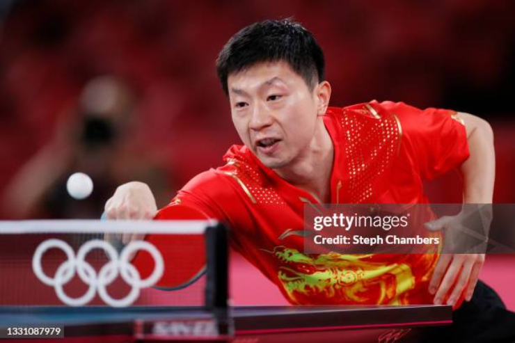 Ma Long chơi như thể "cỗ máy được lập trình sẵn"
