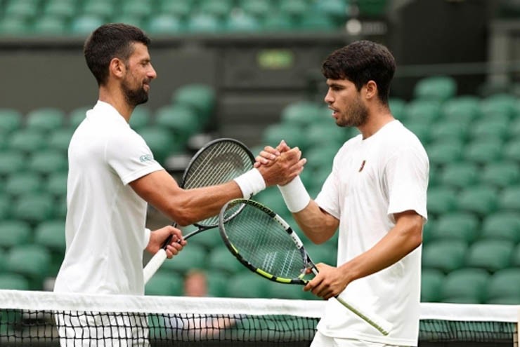 Alcaraz luôn có những tương tác thú vị với Djokovic