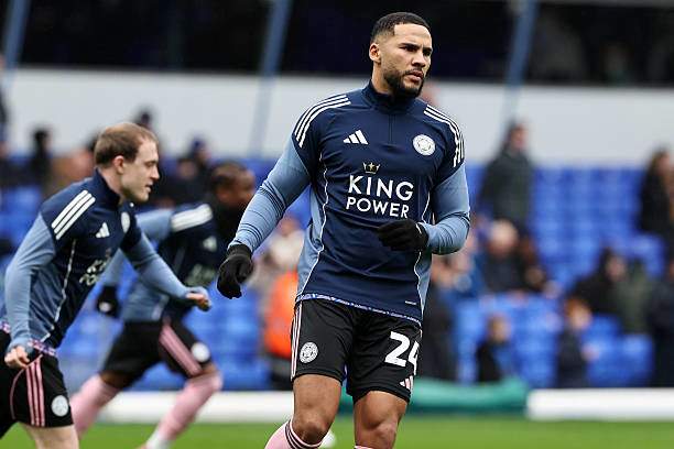 Leicester City giờ phải đua trụ hạng Championship, họ đã lâu không rơi xuống tận hạng Ba